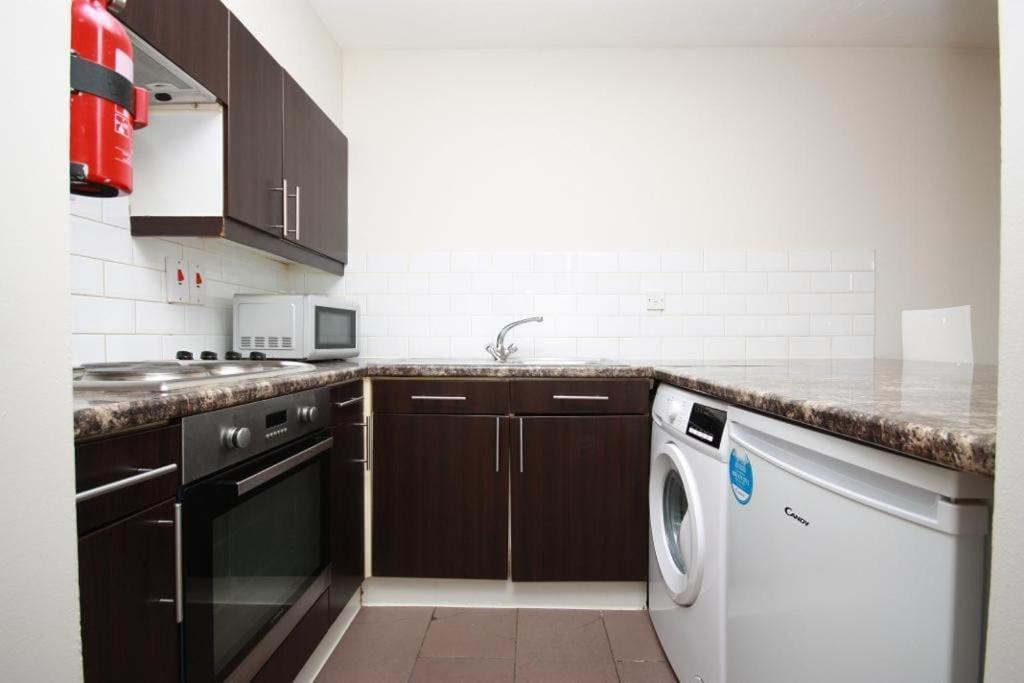 N.acton Quiet Cosy 1 Bed-private Free Parking Appartement *